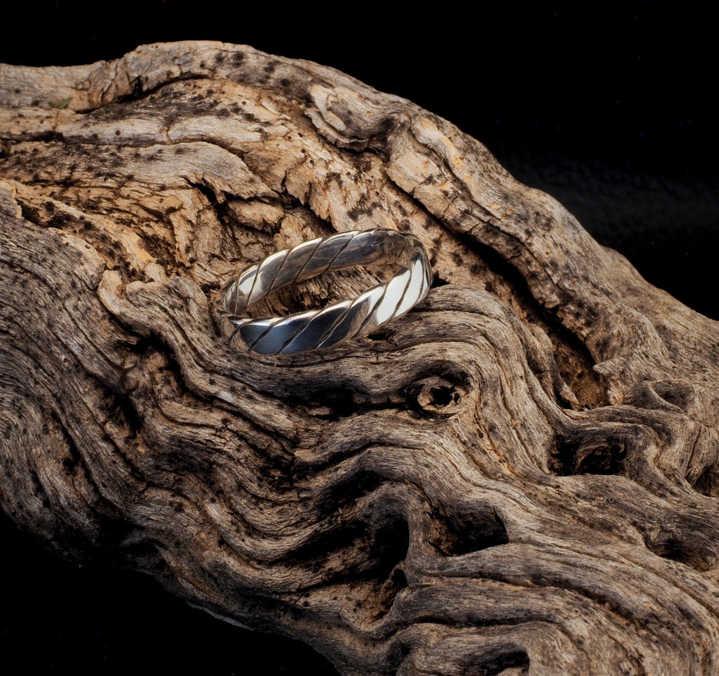 Twisted Sterling Silver Band Ring — Size 9.75